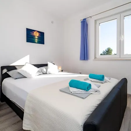 Amazing In With Wifi *